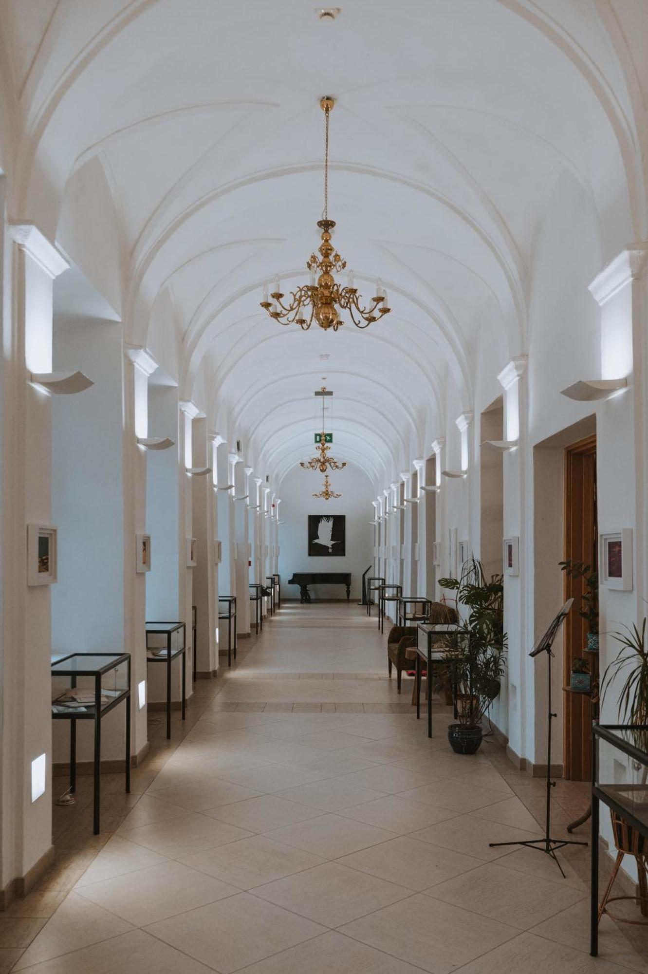 Pokoje Goscinne Domu Pielgrzyma W Supraslu Exteriér fotografie