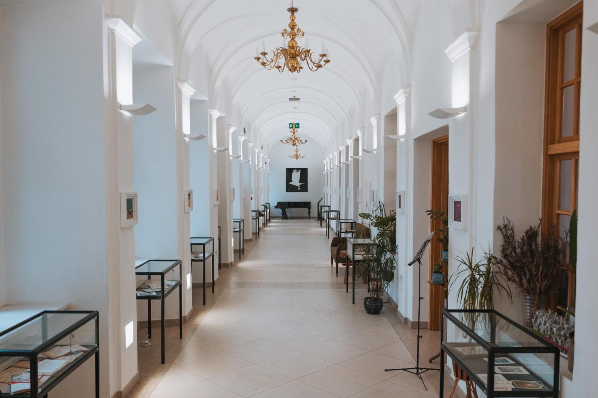 Pokoje Goscinne Domu Pielgrzyma W Supraslu Exteriér fotografie