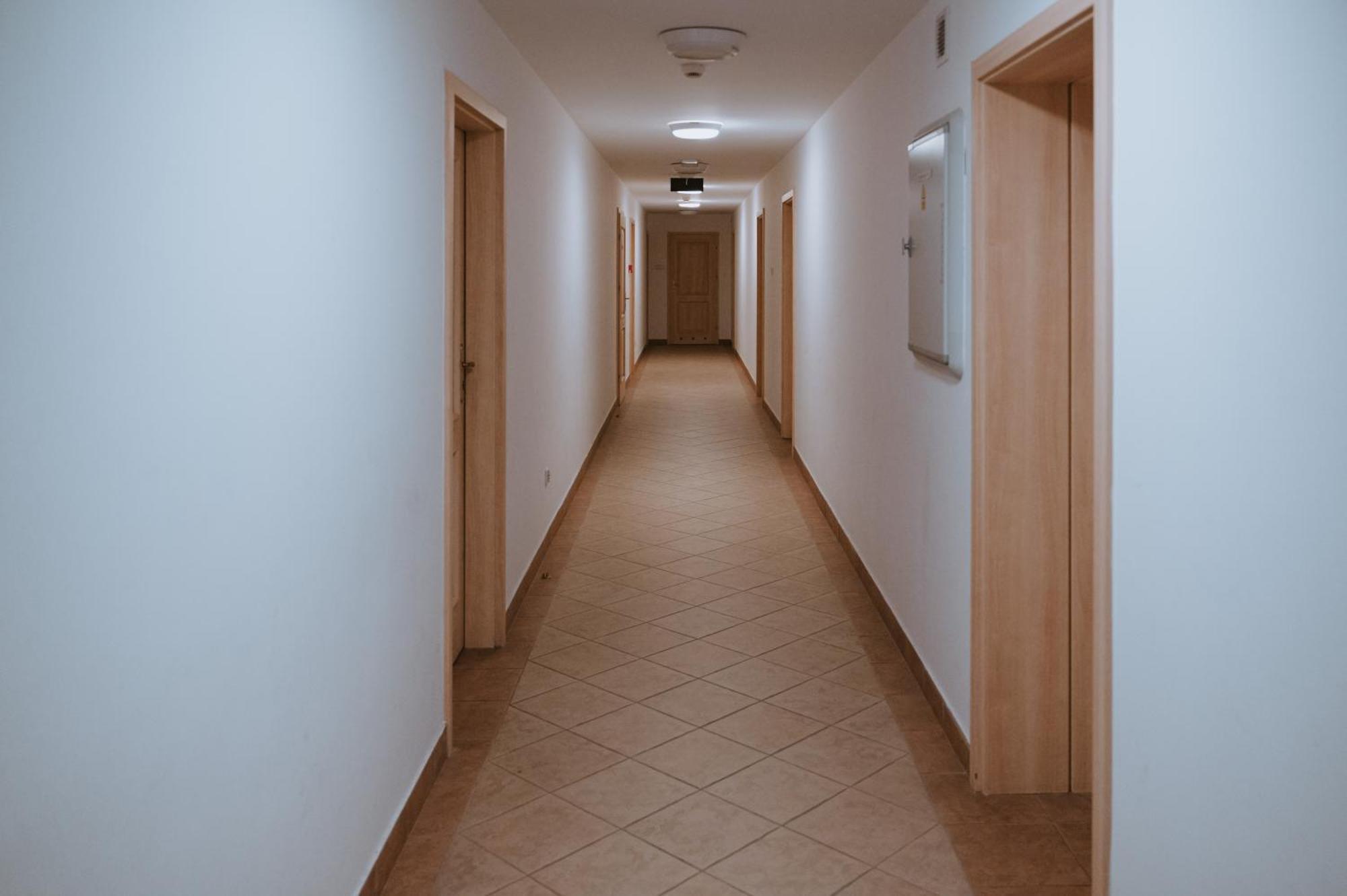 Pokoje Goscinne Domu Pielgrzyma W Supraslu Exteriér fotografie